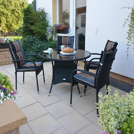 Gemuetliche In Apartament *